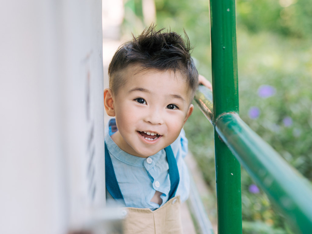 A smiling Korean boy